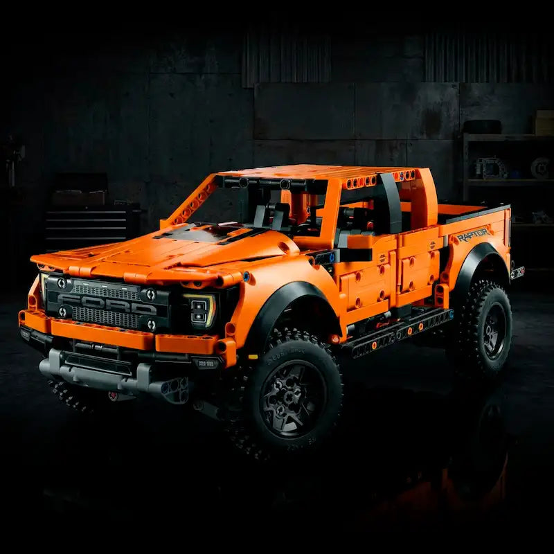 Ford F-150 Raptor - 1.379 Peças